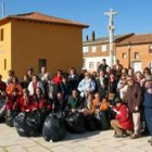 Los voluntarios se reunieron en la plaza del Ayuntamiento de El Burgo Ranero