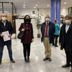Los cuatro portavoces de la moción, ayer, en el Registro del Ayuntamiento. DL
