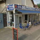 La taberna Le Bouche a Oreille', de la localidad francesa de Bourges, que recibió un estrella Michelin por error.