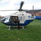 Nicanor Sen, alcalde de Cistierna, tras realizar un recorrido aéreo con el helicóptero del 112