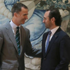 El Rey recibe al presidente de Baleares, José Ramón Bauza, dentro de las primeras audiencias de Felipe en Palma tras el relevo de la Corona, esta mañana en el Palacio de la Almudaina (Palma de Mallorca).