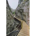 Los vecinos han recuperado el puente que une con Vegacervera