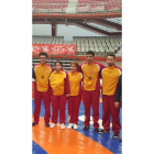 Los representantes del Club León Clolda