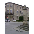 En la imagen, vista exterior del Ayuntamiento de Toreno