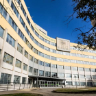 Edificio principal del Campus de Ponferrada. L. DE LA MATA