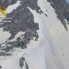 Rescate de un montañero en Peña Ubiña. DL