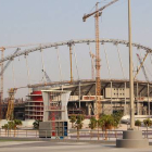 Trabajos de remodelación del estadio Khalifa Internacional, en Doha, uno de los escenarios del Mundial de Catar 2022.