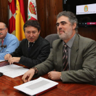 Emilio Cubelos, Samuel Folgueral y Fernando Álvarez, en la rueda de prensa de ayer.