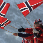 Aficionados noruegos animando a sus deportistas en los Juegos Olímpicos de Salt Lake City 2002.