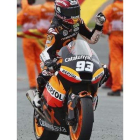 Marc Márquez tras ganar en Moto2 en Alemania.