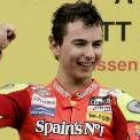Jorge Lorenzo ayer, en el podio