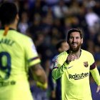 Leo Messi y Luis Suárez unieron fuerzas para destrozar la defensa del Levante a base de goles y asistencias. BIEL ALIÑO
