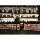 Una de las concentraciones de la Plataforma contra la Violencia Machista de León. MARCIANO PÉREZ