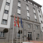 Imagen de archivo del estado actual que presentan las márgenes del río Sil a su paso por Ponferrada.