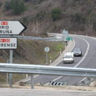 La actual carretera a Orense, en una imagen tomada ayer a la altura de La Barosa.