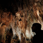 Una de las salas de la Cueva de Valporquero