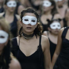 Activistas feministas durante la marcha.