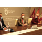 Santiago Dorado, Eduardo Morán y Matías Lorente, dieron cuenta ayer de la liquidación de las cuentas de la institución correspondientes a 2021. RAMIRO