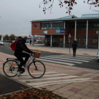 El carril bici a la altura del centro de la Palomera es el punto más crítico de todo el recorrido.