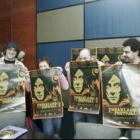Los miembros de «From timba to tumba», ayer junto a Susana Téllez en la presentación del festival