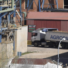 La planta abrió ayer sus puertas para empezar a recibir la remolacha contratada. RAMIRO