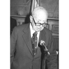 Dámaso Alonso, en el Ayuntamiento de León