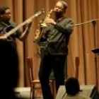 Un momento de la actuación de Kenny Garrett y su grupo en el Auditorio de Caja España