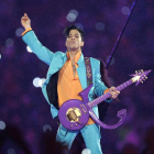 Prince, durante su actuación en la Super Bowl del 2007.