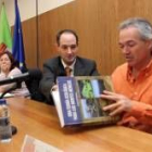 Froilán Sevilla durante la presentación de su libro ayer en el Campus