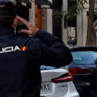 Carlos Lesmes, a su llegada ayer a la sede del CGPJ. JJ GUILLÉN