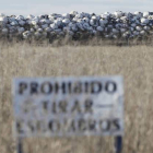 Las balas de basura que llevan desde el 2004 esperando una solución.