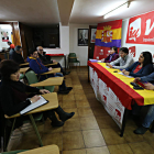 Un momento del debate de ayer, en la sede de IU.