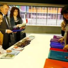 María García, Francisco Álvarez y Teresa Gutiérrez, en el Musac