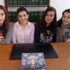 Las alumnas de La Asunción que han obtenido el premio.