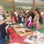 La casi veintena de puestos que forman parte de la feria comenzarán su actividad este sábado desde las doce del mediodía. PLANILLO