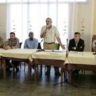 Mesa de representantes directivos de Ucogal, ayer en la asamblea ordinaria de la cooperativa