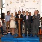 José Mª Martínez y Nicanor Sen junto a otras autoridades en la inauguración de la feria.