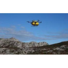 Un dron de Correos sobrevuela Picos de Europa