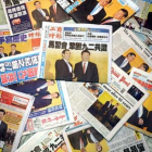 Las portadas unánimes de los diarios taiwaneses, ayer.