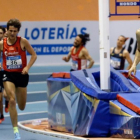 Adel Mechaal, el pasado sábado, camino de ganar el título español de 3.000 metros en Valencia.