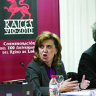 Juan Pedro Aparicio, María José Salgueiro y John Keane, durante la presentación en el Círculo de Bel