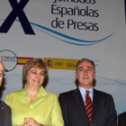 Dirigentes de las presas españolas junto a María Jesús Ruiz y Gato.
