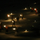 El descenso de las antorchas por la estación de esquí es un reclamo.