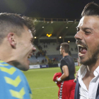 Rubén de la Barrera lo celebra a lo grande con Gallar. JESÚS