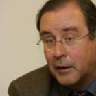 El experto en vinos Enrique Calduch asiste estos días la Semana de la Viña y el Vino