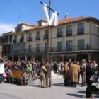 La plaza de España, visita obligada para los turistas, ofrecía este aspecto el Viernes Santo