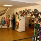El autorretrato del japonés Morimura caracterizado como Frida Khalo junto a retratos del barroco mex
