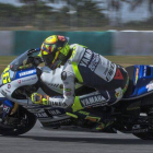 El piloto italiano de Moto GP Valentino Rossi, de Yamaha, participa en las pruebas de pretemporada en el Circuito Internacional de Sepang.