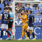 La Deportiva perdió en Oviedo su único partido fuera en los últimos ocho meses y medio. L. DE LA MATA