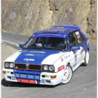 Luis Miguel Blanco y su copilot, en su Lancia Delta durante una prueba